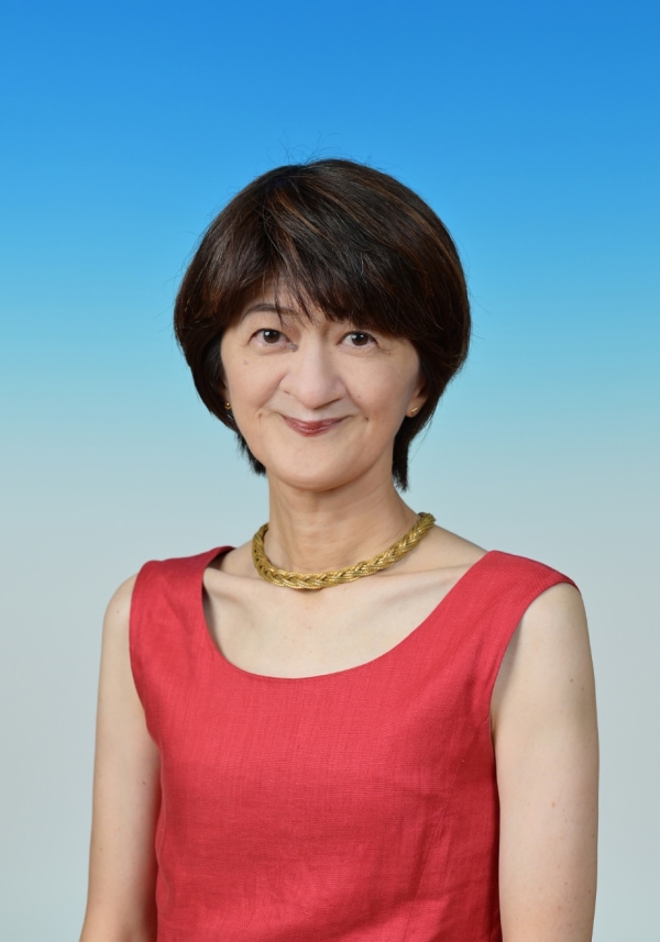Takako Tokunaga, Music teacher, <Br>College Counseling (Japan Universitites)